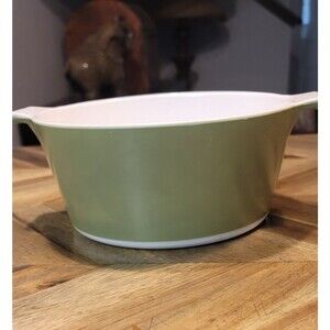 Vintage Corning Ware Green Avocado 1 3/4 QT Casserole/Serving Dish P-701 3/4-B